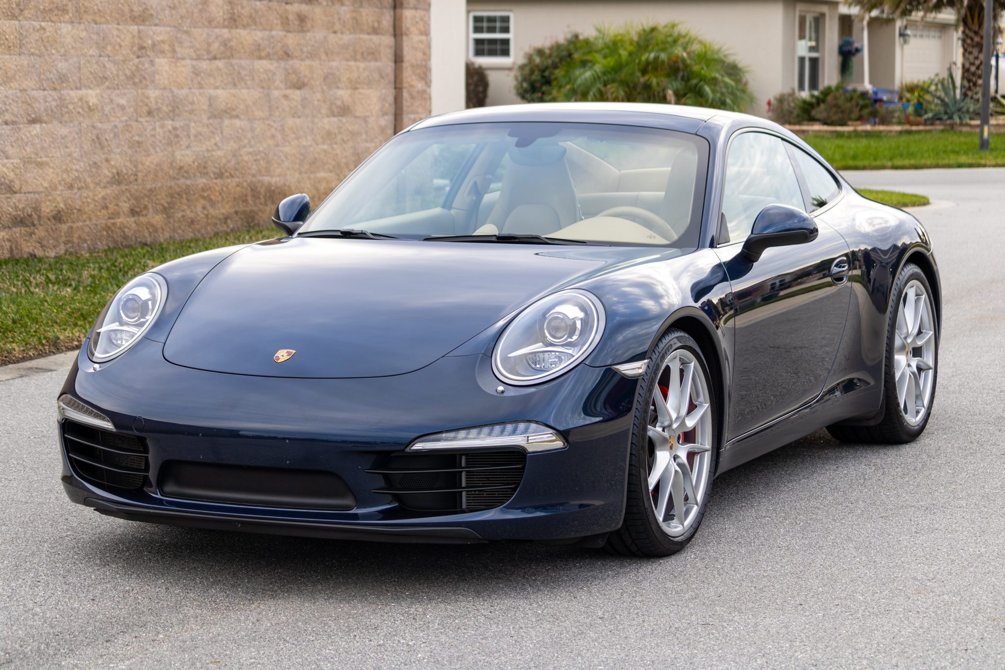 2013 Porsche 911 Carrera S VIN WP0AB2A98DS120680 Hagerty Valuation Tools